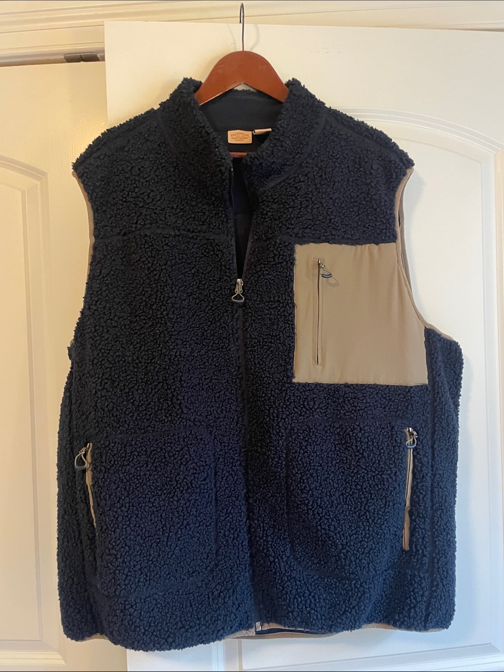Telluride Clothing Men's Navy Sherpa Fleece Vest with Tan Chest Pocket XXL